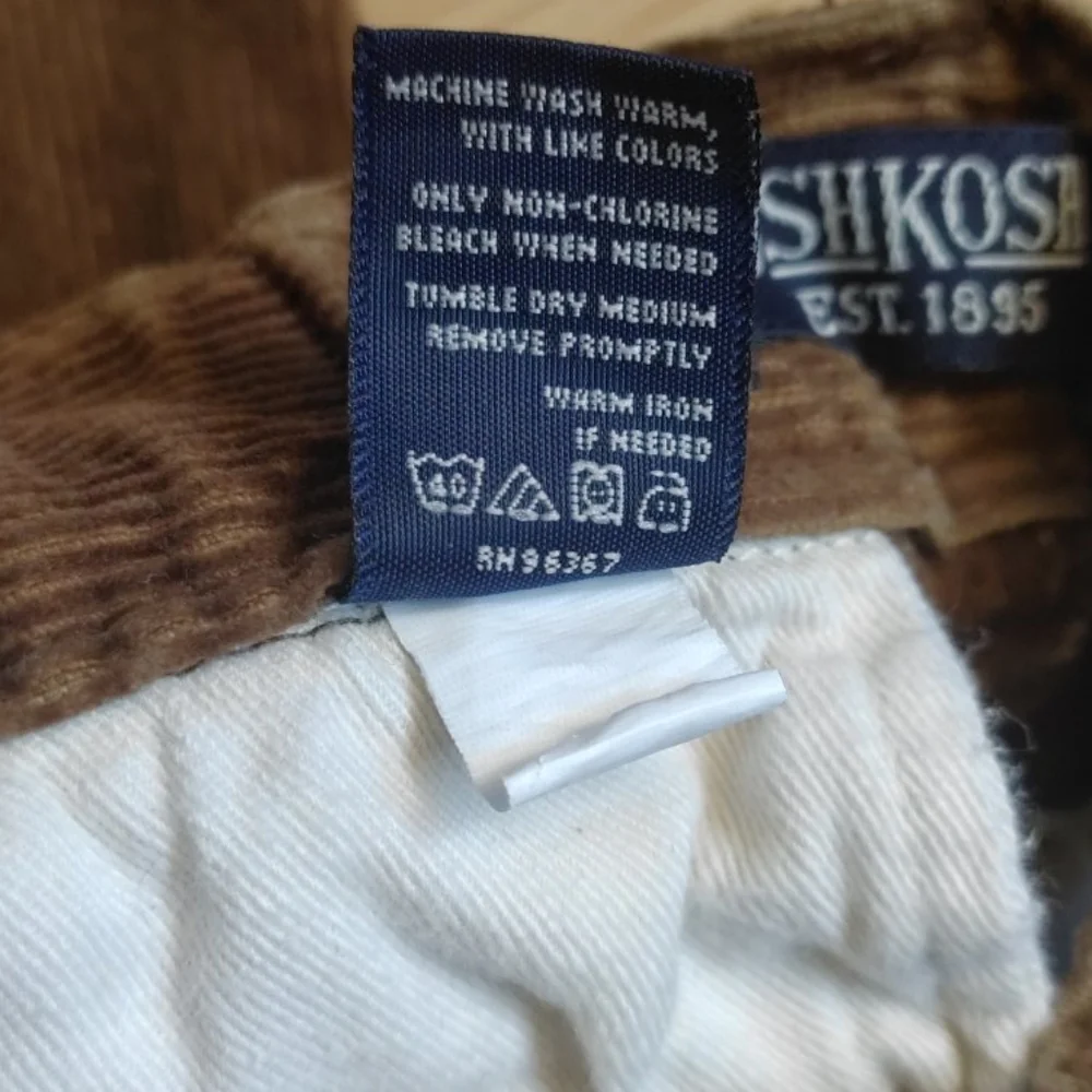 OshKosh B’Gosh Boys Size 6 Brown Corduroy Cargo Pants Adjustable Waist